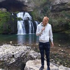 Profile Picture of Aaron Axel Peter-Pan (@AaronAxelPeter1) on Twitter