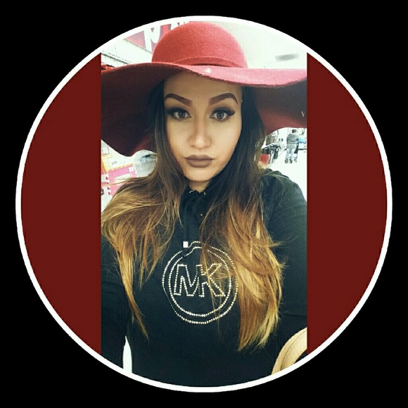 Profile Picture of Blanca Montoya (@blancamontoya) on Poshmark