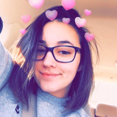 Profile Picture of Ella Riggs (@ellajadee10) on Twitter