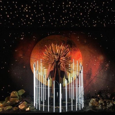 Profile Picture of Jeffrey (@LisaBreuer13) on Twitter