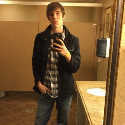 Profile Picture of Matthew Bratcher (@mbratcher94) on Twitter