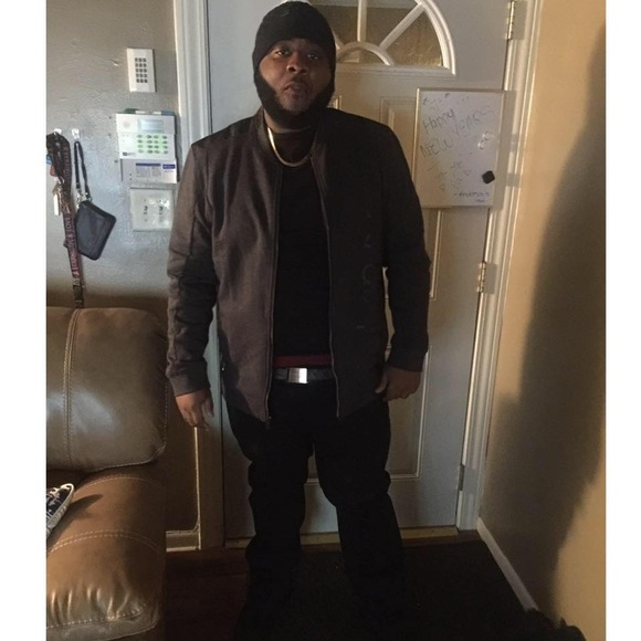 Profile Picture of Jerry Carroll (@jcarroll17) on Poshmark