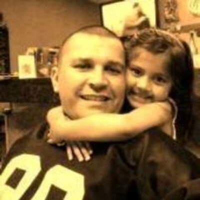 Profile Picture of Cesar Preciado (@cesarpreciado77) on Twitter