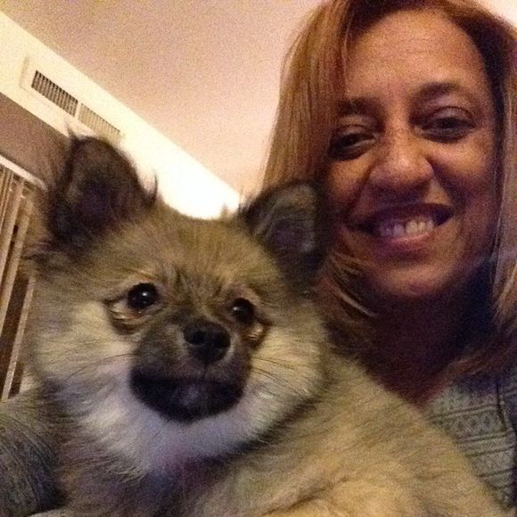 Profile Picture of Nadia Silva (@nadiasimones10) on Poshmark