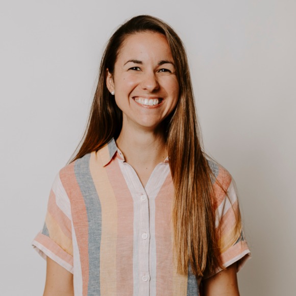 Profile Picture of Carly Carter (@carklynn) on Poshmark