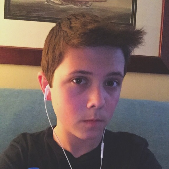 Profile Picture of Colin Kennedy (@professor_cocoa) on Poshmark