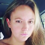 Profile Photo of Kelly Schumacher (@kellyshoewriting) on Instagram