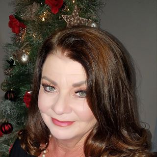 Profile Picture of Lorrie Hutchens Grover (@lorrie.grover) on Facebook