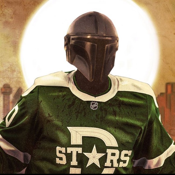 Profile Picture of Andrew Woodward (@andrewwoodward) on Poshmark