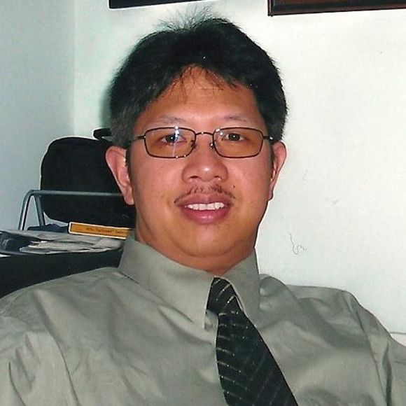 Profile Picture of Neil Pabilonia (@npabilonia1) on Poshmark