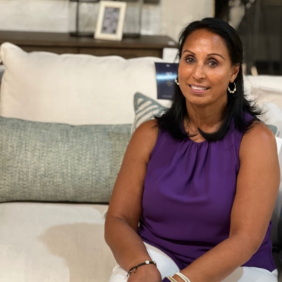 Tracy Meyne - Poshmark Profile Picture of Tracy Meyne (@meyne61) on Poshmark