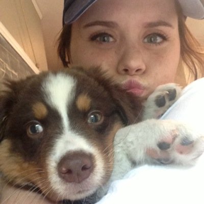 Profile Picture of Caroline Hull (@Caroline_Hull) on Twitter