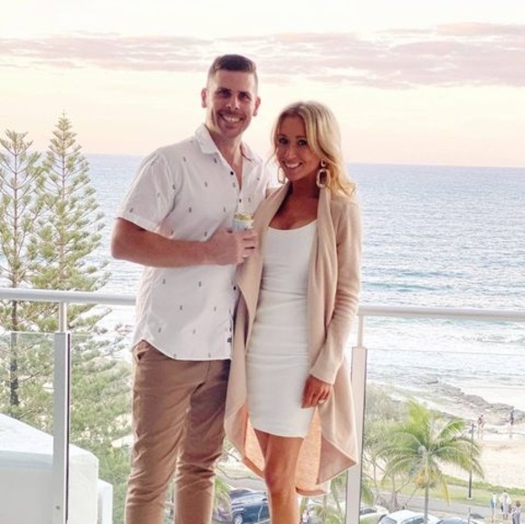 Profile Picture of Alysha Sladden (@alyshasladden) on Poshmark