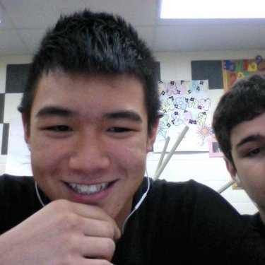 Profile Picture of Robin Chiu (@loaftlife) on Twitter