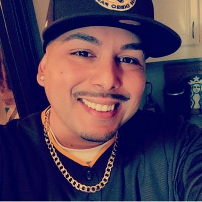 Profile Picture of Jeremy Mora (@JeremyM76324020) on Twitter