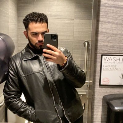 Profile Picture of Lauro (@LauroLopezJr) on Twitter