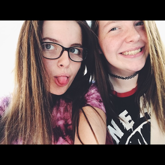 Profile Picture of Hannah Curtman (@hannahcurtman) on Poshmark