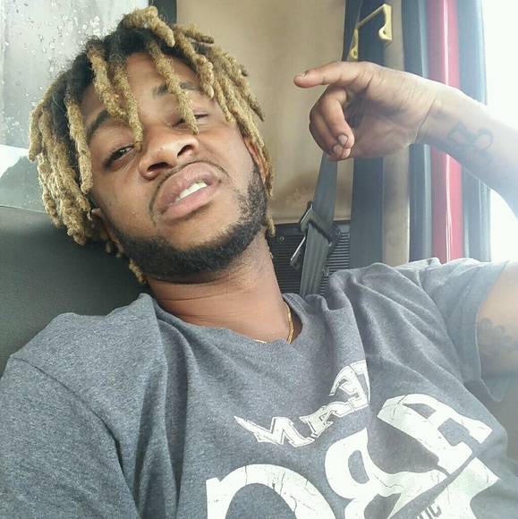 Profile Picture of David Hawkins (@witness11) on Poshmark