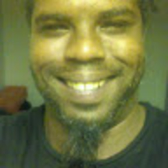 Profile Picture of Harold Broadnax (@hbroadnax75) on Poshmark