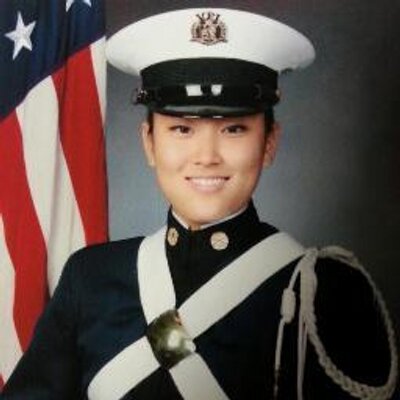 Profile Picture of Sherry Kim (@SherryKim16) on Twitter