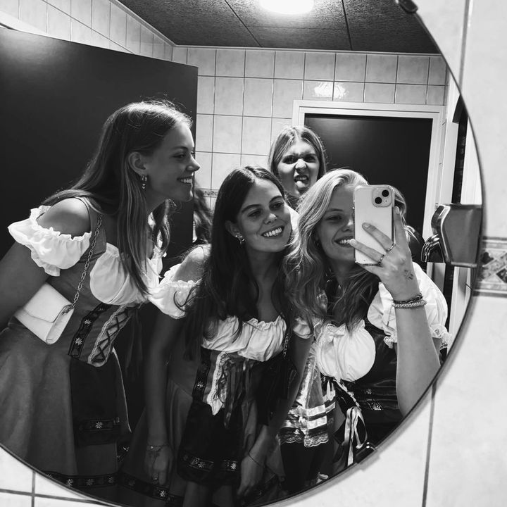 Profile Picture of Jasmijn (@jasmijnwillemsen_) on Tiktok