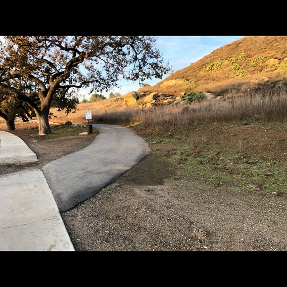 Profile Picture of Robin Combs (@threeboymomma12) on Poshmark