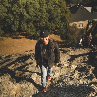 Profile Picture of Mark Cayabyab (@MarkrCayabyab) on Twitter