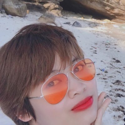 Profile Picture of MANDY VU (@mandy_vu) on Twitter