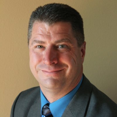 Profile Picture of Robert Renecker (@robert_renecker) on Twitter