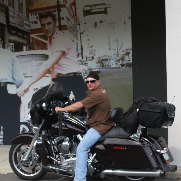 Profile Picture of Scot Jackson (@scotjackson) on Poshmark