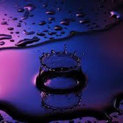 Profile Picture of Nicky Watson (@LadyMidSummer) on Twitter