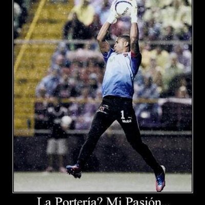 Profile Picture of Carlos Averhoff (@carlosaverhoff1) on Twitter