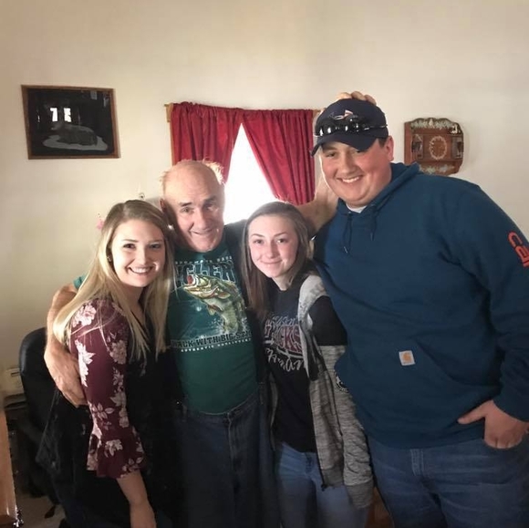 Profile Picture of Steven Gooderham jr. (@stevengooderham) on Poshmark