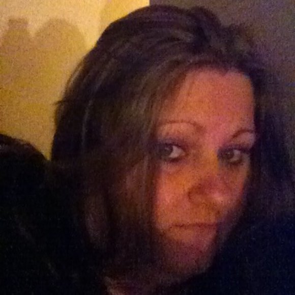 Profile Picture of Toni Keller (@toniandanthony) on Poshmark