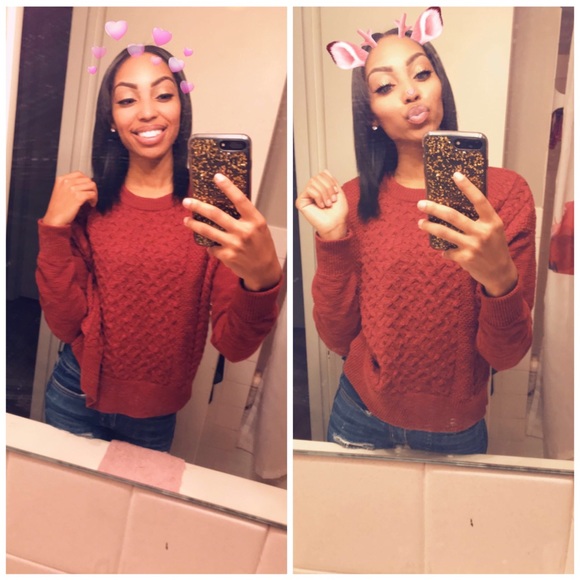 Profile Picture of Shanika Matthews (@shanikaa_24) on Poshmark