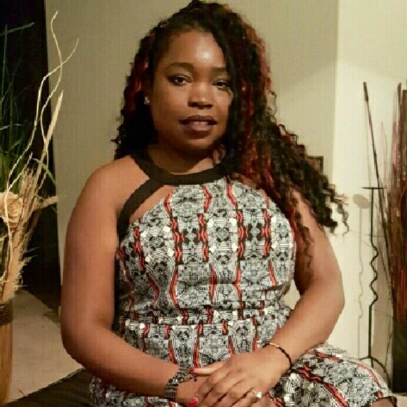 Profile Picture of Yolanda d. Keyes (@sweetlady_31) on Poshmark
