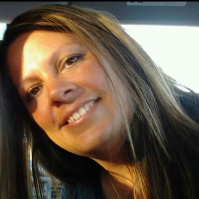 Profile Picture of Renee Clark Mcdowell (@ReneeClarkMc) on Twitter