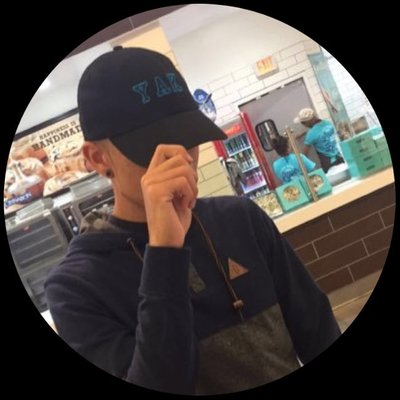 Profile Picture of Christian Constance (@datcoolkidd123) on Twitter