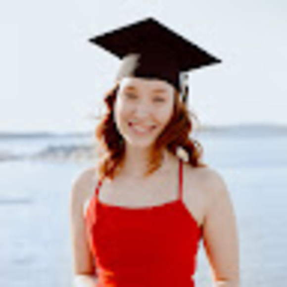 Kelby Drogemuller - Poshmark Profile Picture of Kelby Drogemuller (@kdrogemuller) on Poshmark