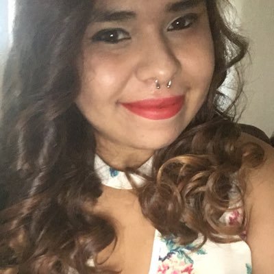 Profile Picture of Christina Torrez (@christi55127104) on Twitter