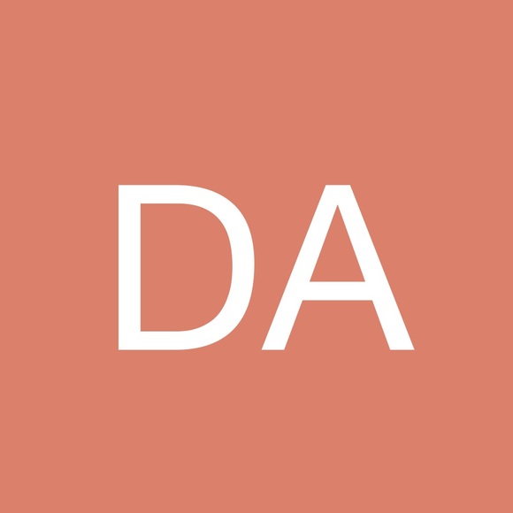 Profile Picture of David Amos (@nimrod212) on Poshmark