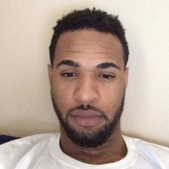 Profile Picture of Donald Crichlow (@dondeyz) on Poshmark