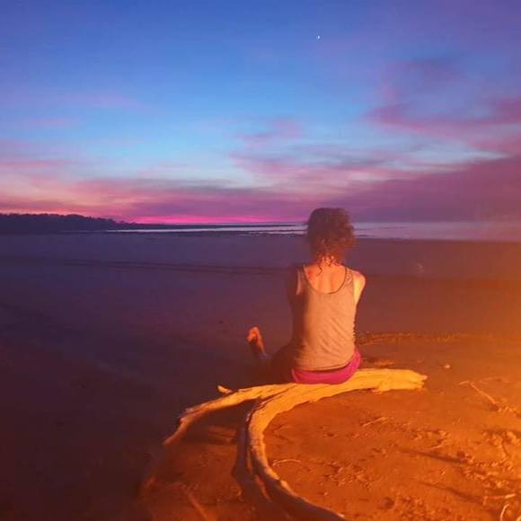 Profile Picture of Kasee Holwell (@kase_mate) on Poshmark