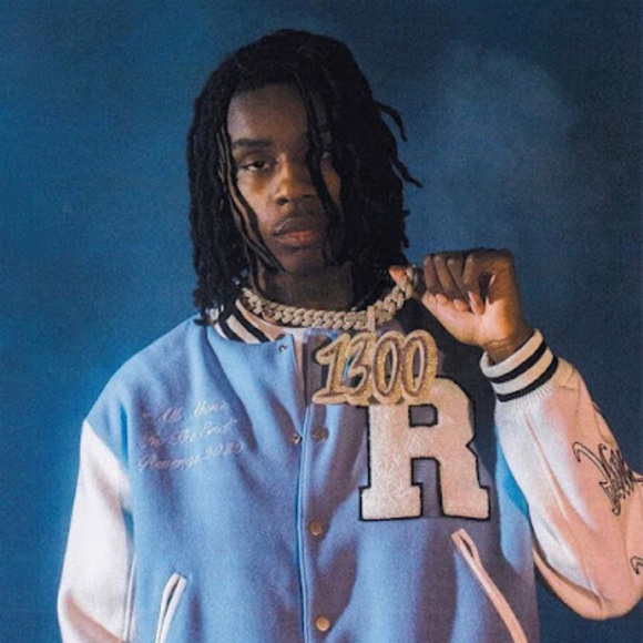 Profile Picture of Jonathan Jerez (@shhhh907) on Poshmark