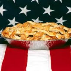 Profile Picture of Sari Storch Mathes (@ApplePieEnglish) on Twitter