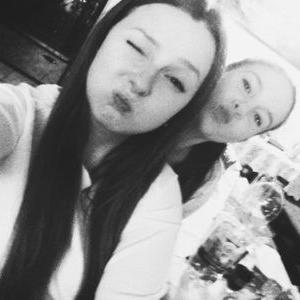 Profile Picture of  ♥ (@JaciFrank) on Twitter