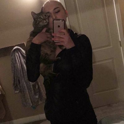 Profile Picture of Tori (@ToriSawchyn) on Twitter