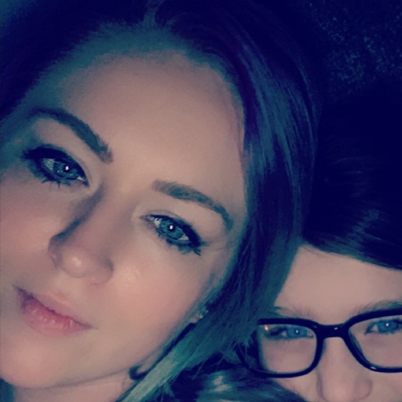Profile Picture of Erika Mcclain (@erikamcclain178) on Poshmark