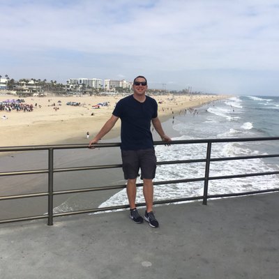 Profile Picture of Bobby Howard (@bbhoward15) on Twitter