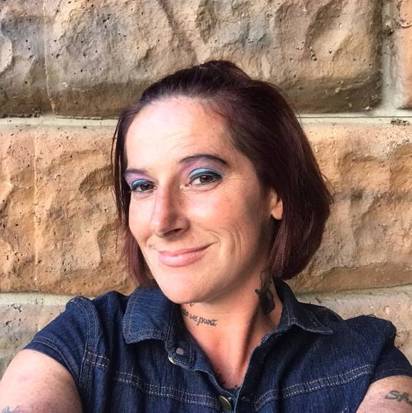 Profile Picture of Angela Costner (@angelacostner14) on Poshmark